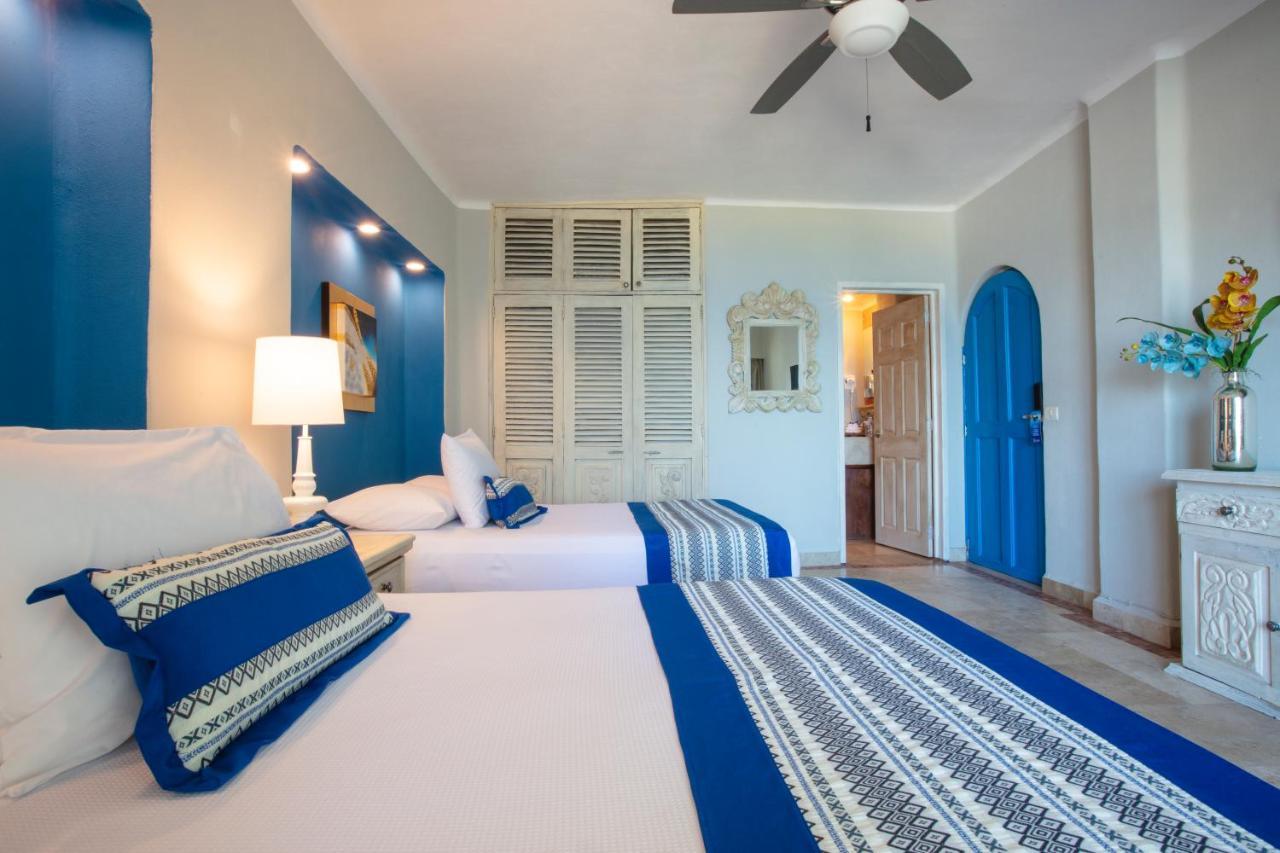 Blue Chairs Beachfront Resort Puerto Vallarta - Adults Only Dış mekan fotoğraf