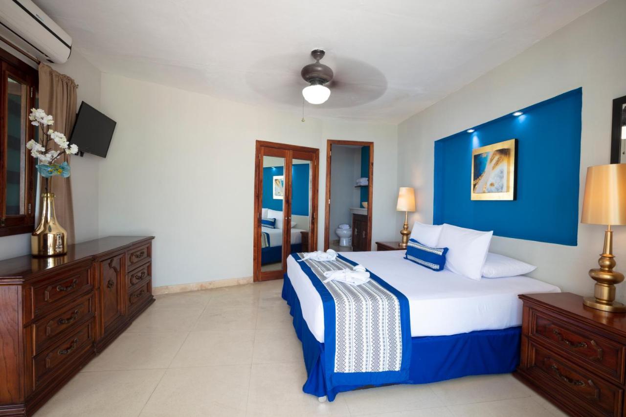 Blue Chairs Beachfront Resort Puerto Vallarta - Adults Only Dış mekan fotoğraf
