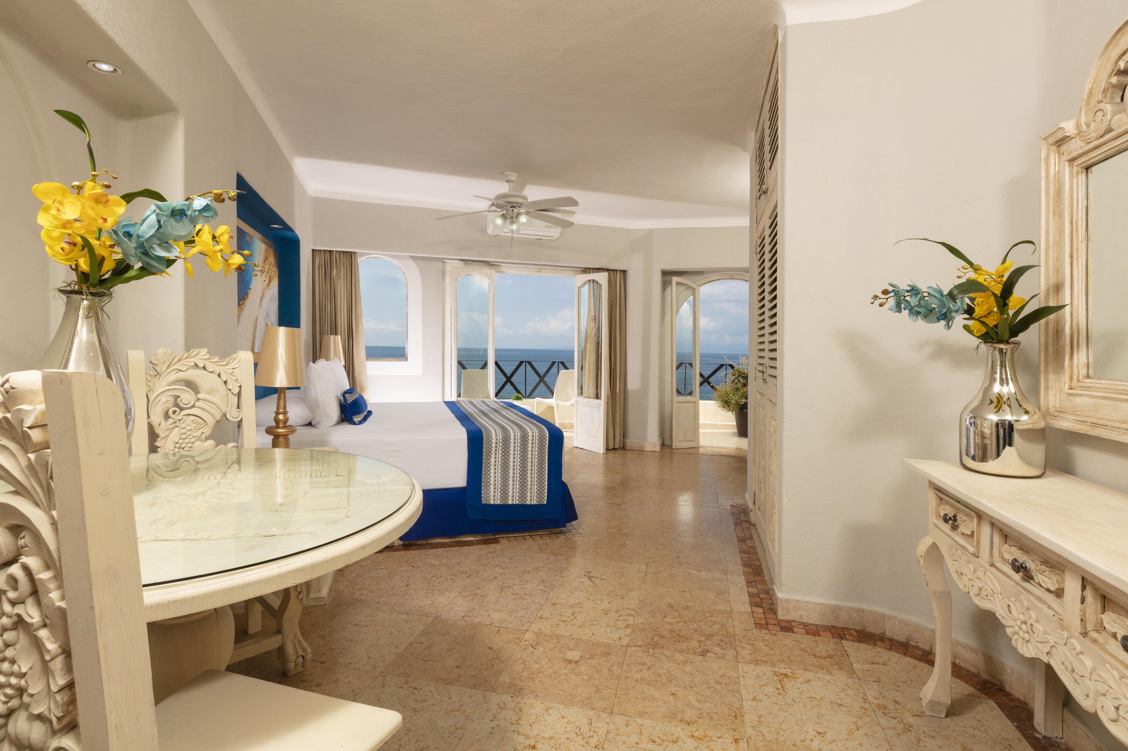 Blue Chairs Beachfront Resort Puerto Vallarta - Adults Only Dış mekan fotoğraf