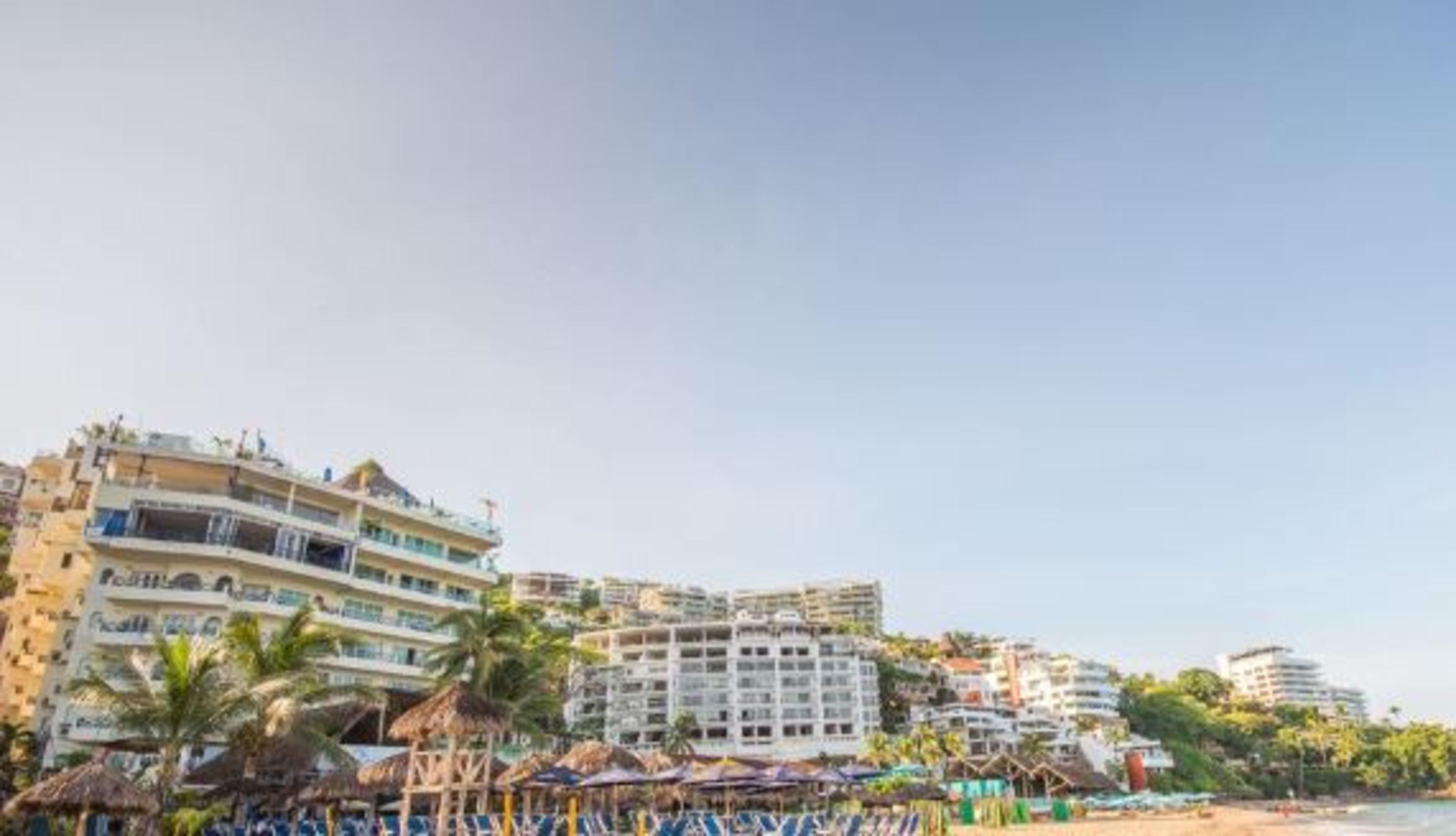 Blue Chairs Beachfront Resort Puerto Vallarta - Adults Only Dış mekan fotoğraf