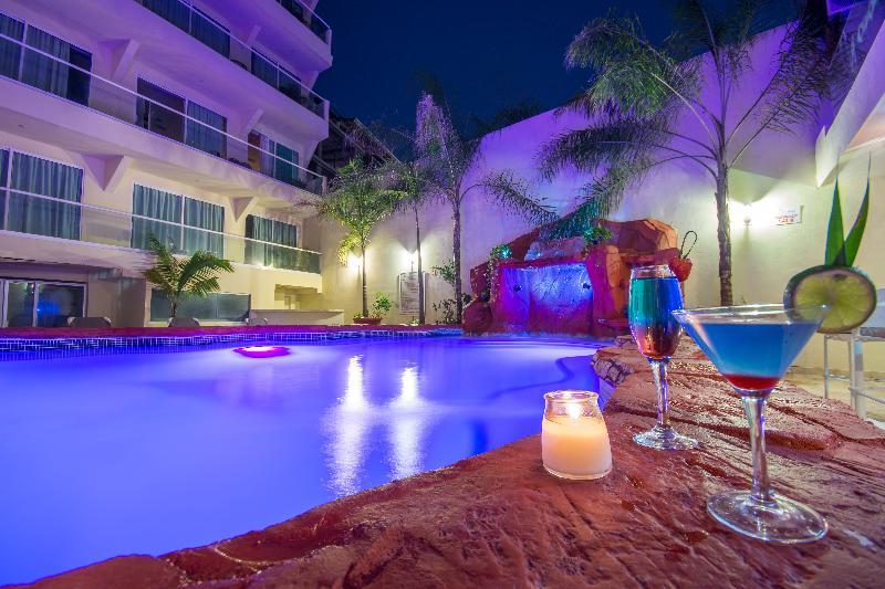 Blue Chairs Beachfront Resort Puerto Vallarta - Adults Only Dış mekan fotoğraf